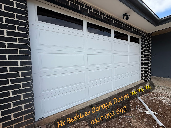 Beehives Garage Doors in Sunshine North