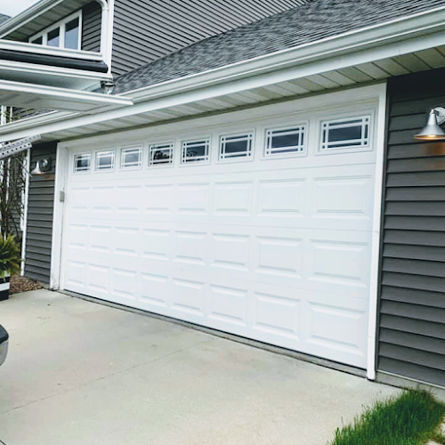 Direq Garage Doors in Roxburgh Park