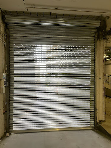 DM Doors in Derrimut