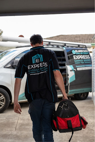 Express Garage Doors - Garage Door Repairs & Installation in Melbourne in Melbourne