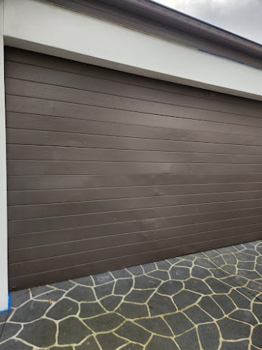 Fix My Garage Melbourne in Melbourne