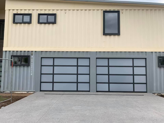 Kelly Garage Doors Geelong in Norlane