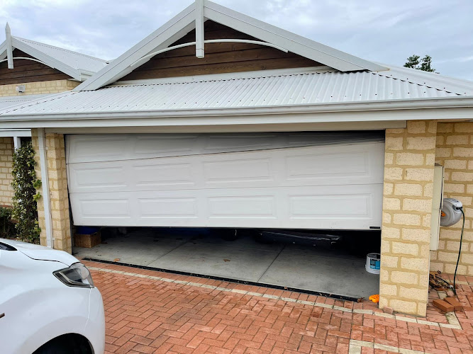 Roller Doors Melbourne in Thomastown